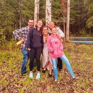 Meet your Posher, Julieana